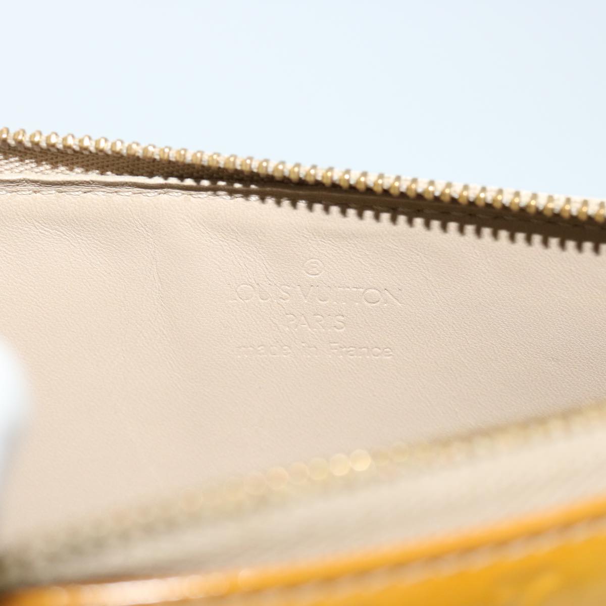 Louis Vuitton Lexington Beige Patent Leather Clutch Bag