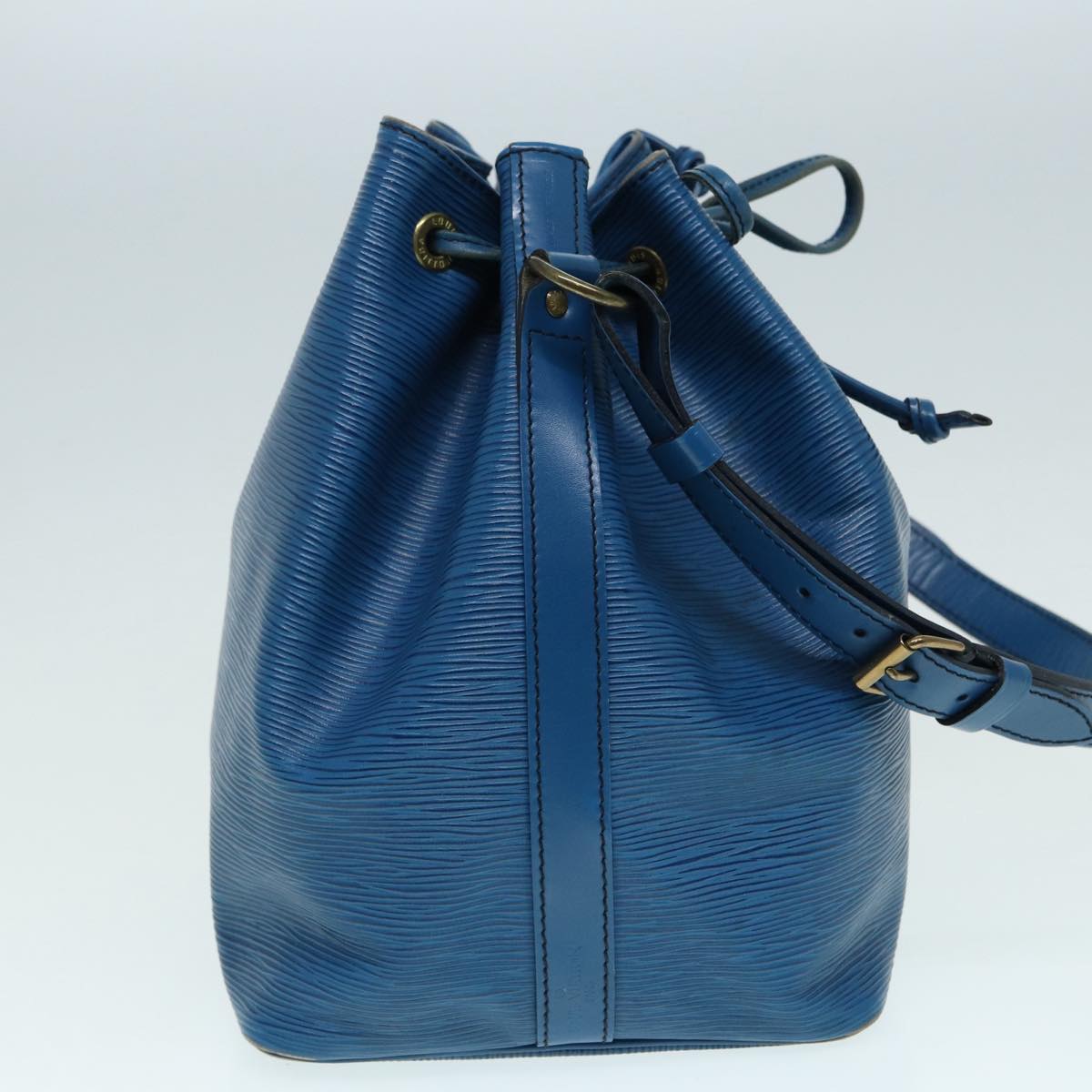 Louis Vuitton Noe Blue Calfskin Shoulder Bag