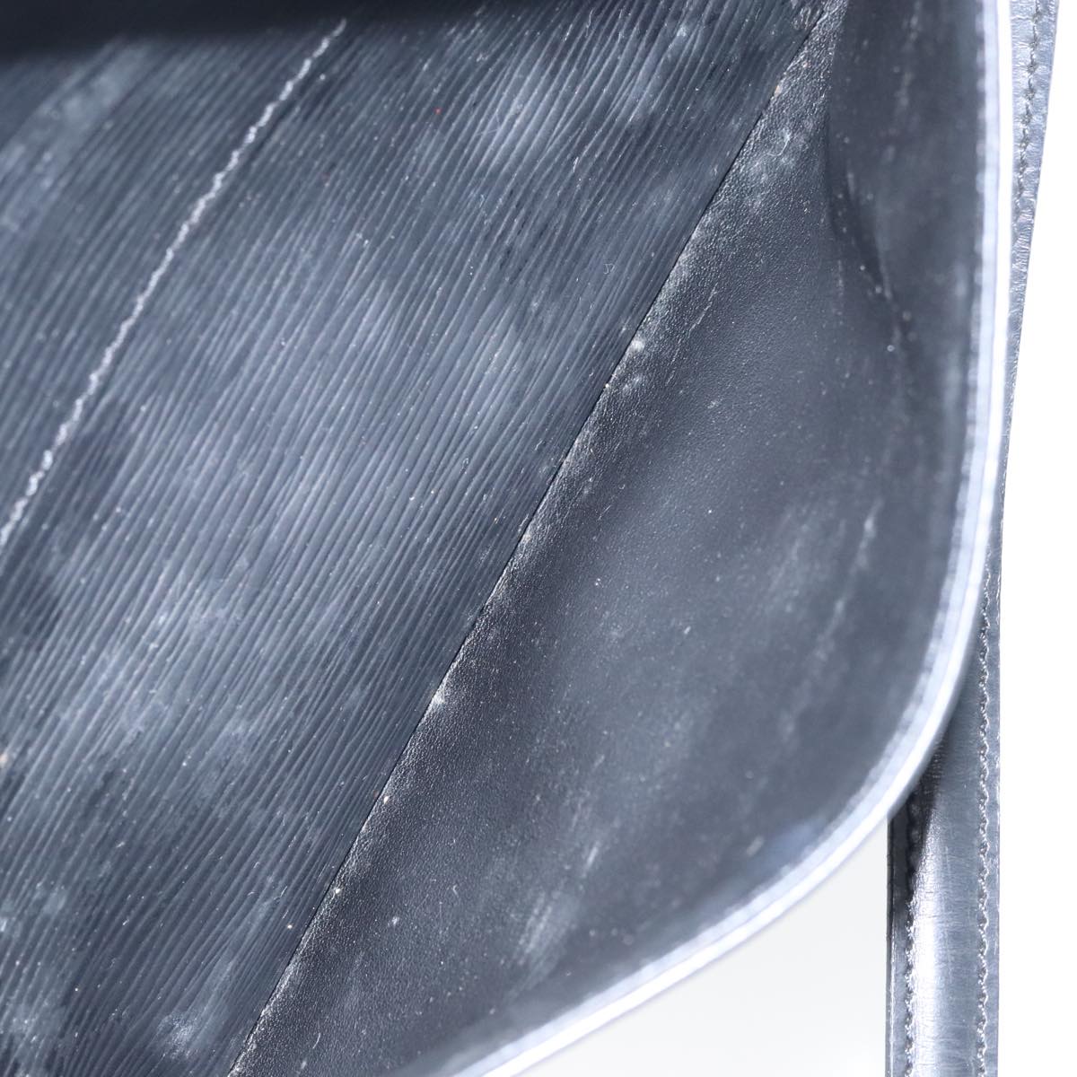Louis Vuitton Trocadéro Black Leather Shoulder Bag