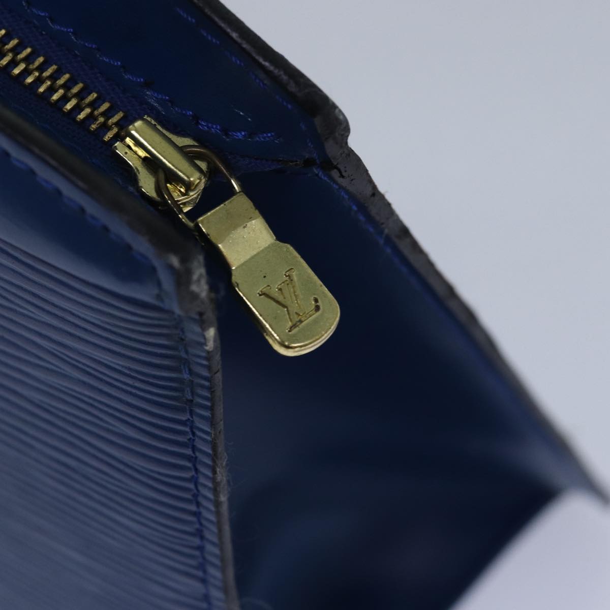 Louis Vuitton Trousse Makeup Blue Leather Clutch Bag