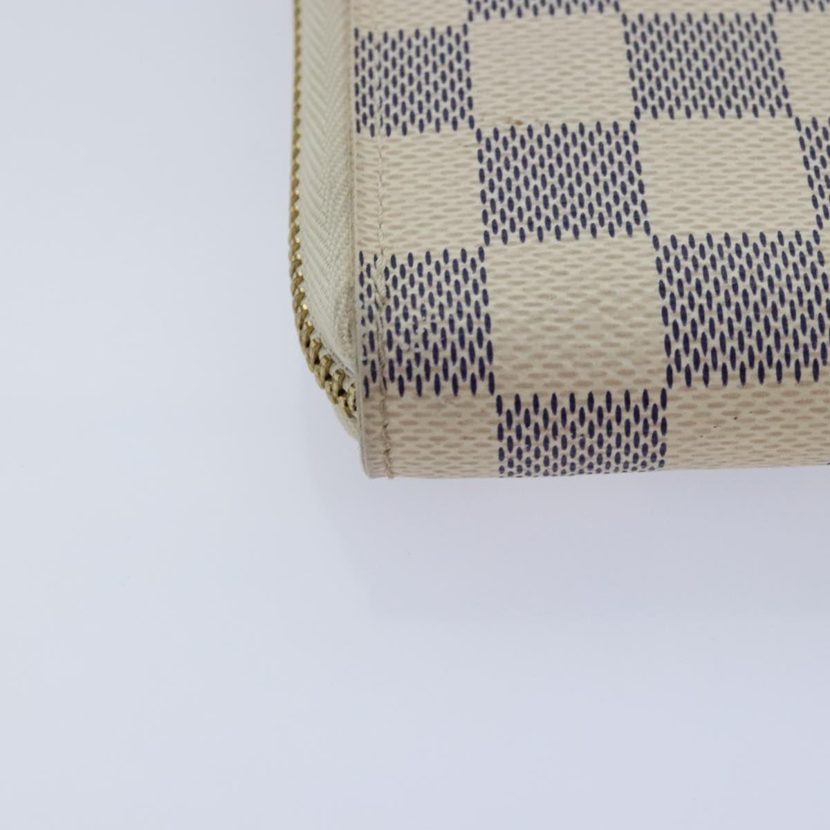Louis Vuitton Organizer White Canvas Wallet