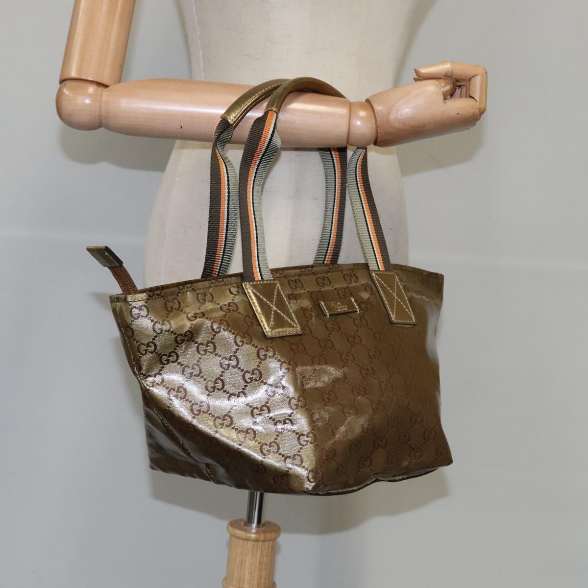 Gucci Gg Crystal Grey Canvas Handbag