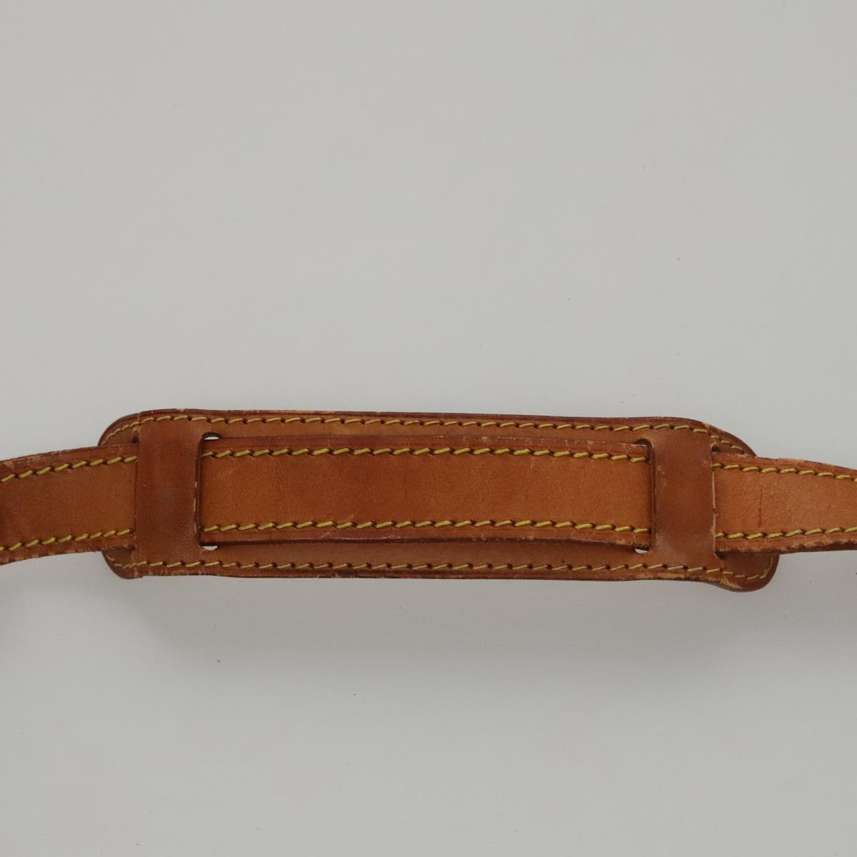 Louis Vuitton Shoulder Strap Beige Leather Bag Jewelry