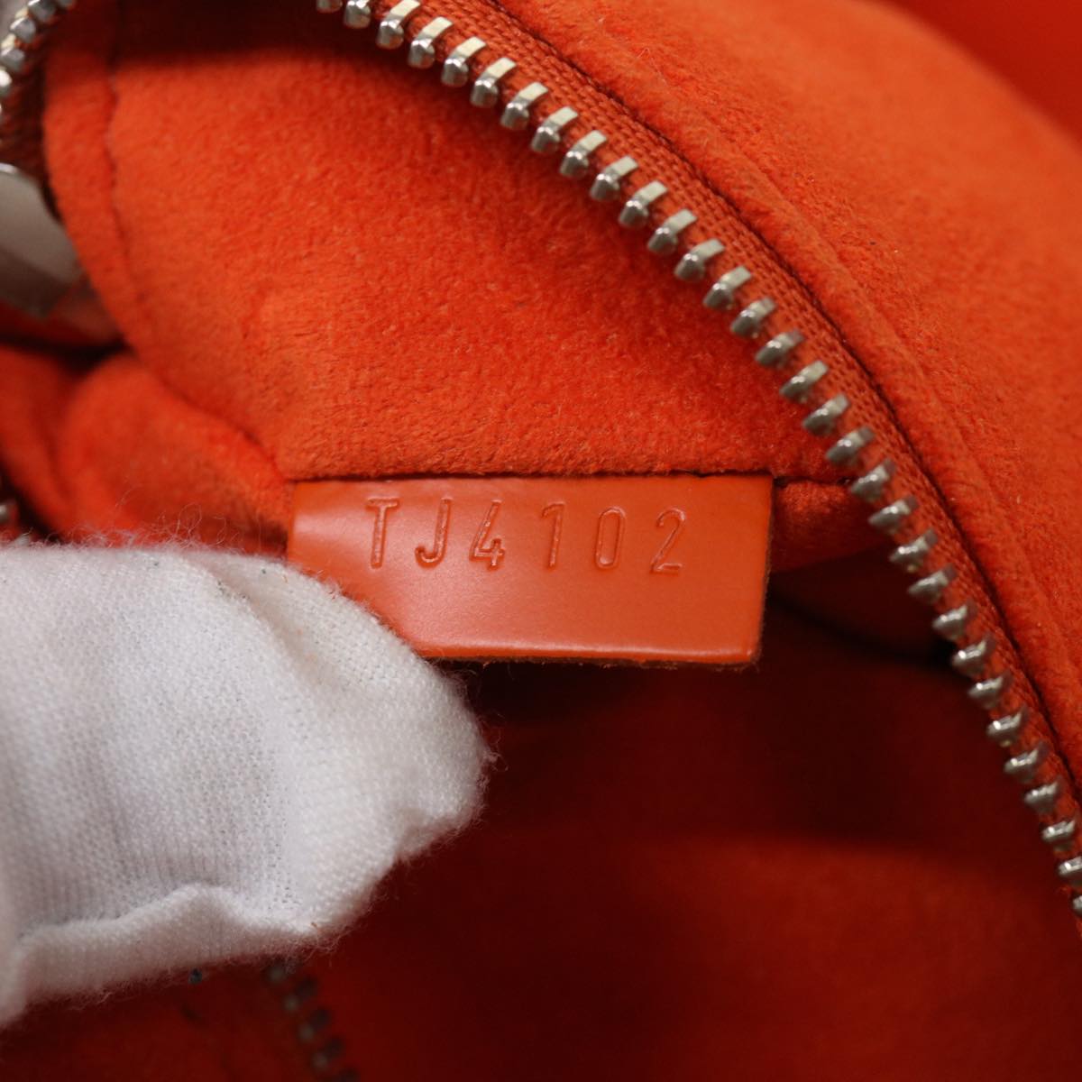Louis Vuitton Petit Noé Orange Leather Shoulder Bag
