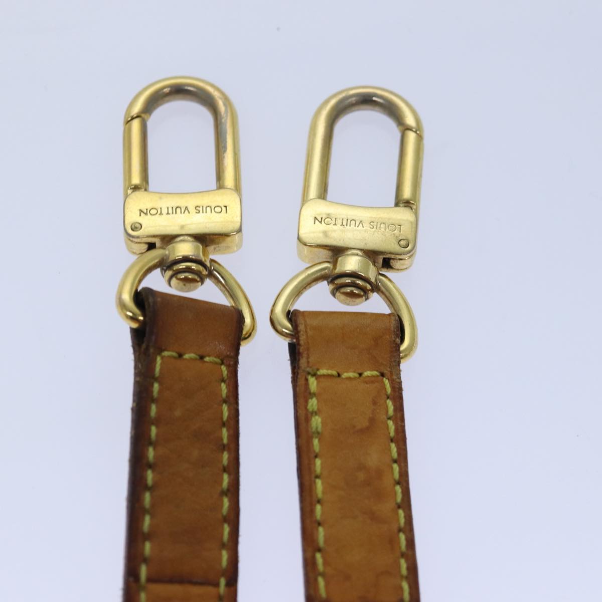 Louis Vuitton Bandoulière De Sac Beige Leather Bag Jewelry