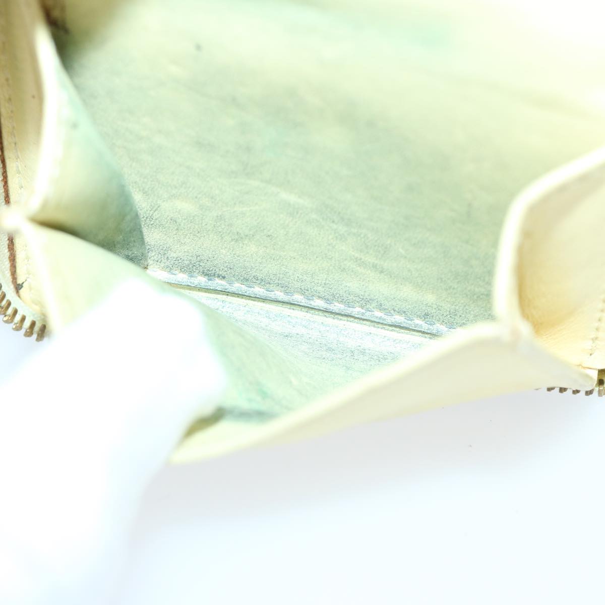 Louis Vuitton Vénus Beige Patent Leather Wallet
