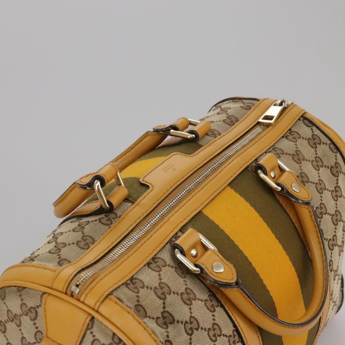 Gucci Gg Canvas Beige Canvas Handbag