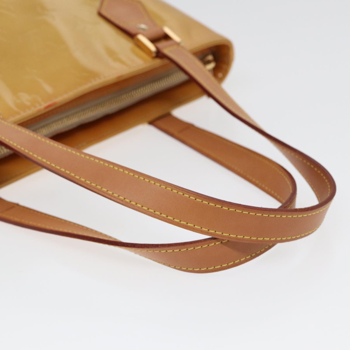 Louis Vuitton Houston Beige Patent Leather Handbag