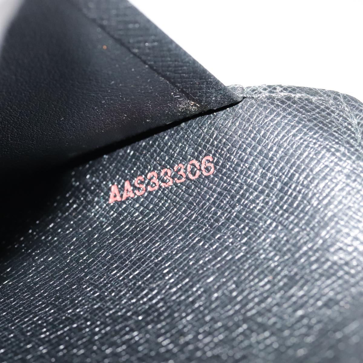 Louis Vuitton Zippy Wallet Black Leather Wallet