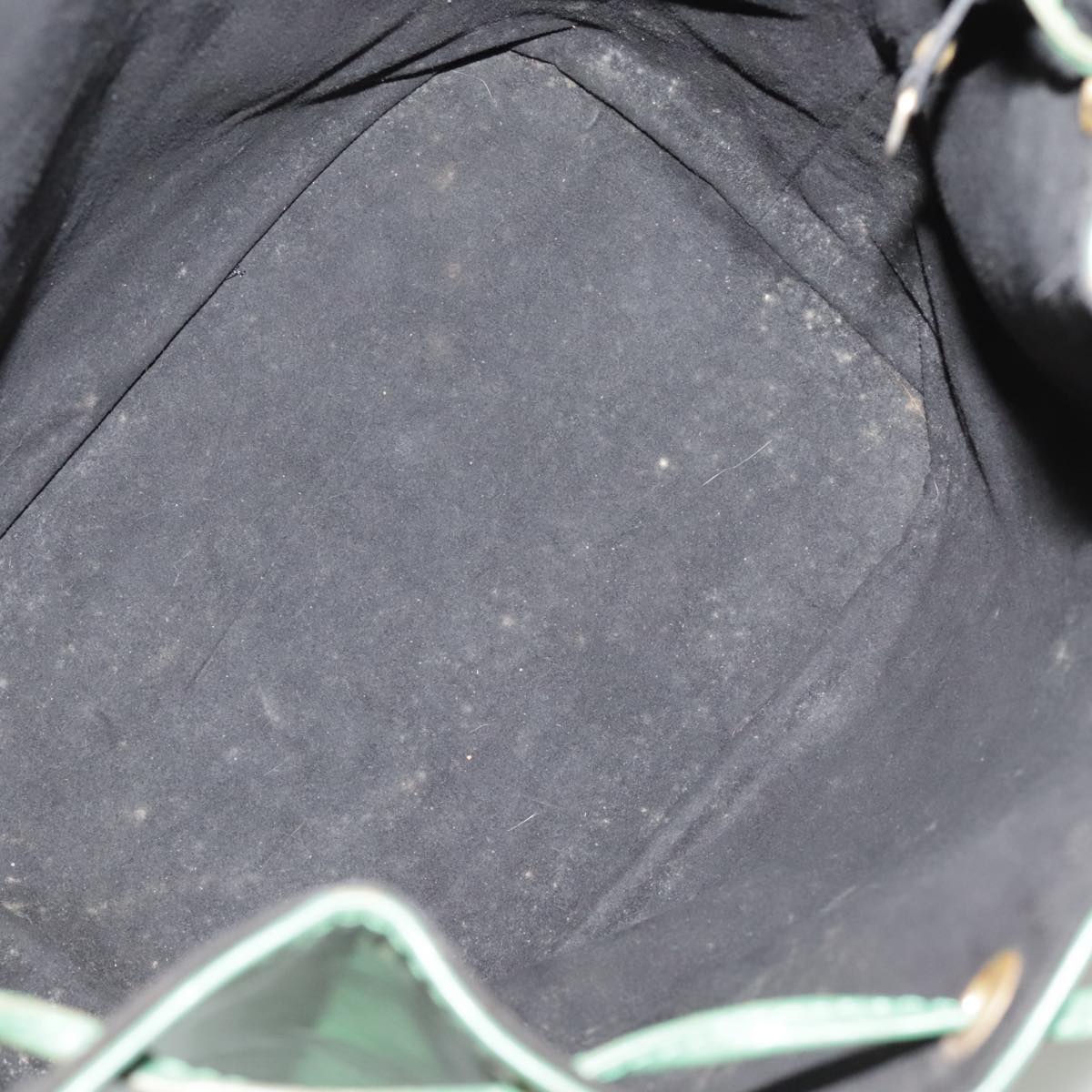 Louis Vuitton Noe Green Leather Shoulder Bag
