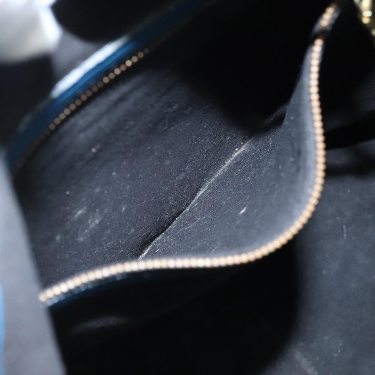 Louis Vuitton Noe Blue Leather Shoulder Bag