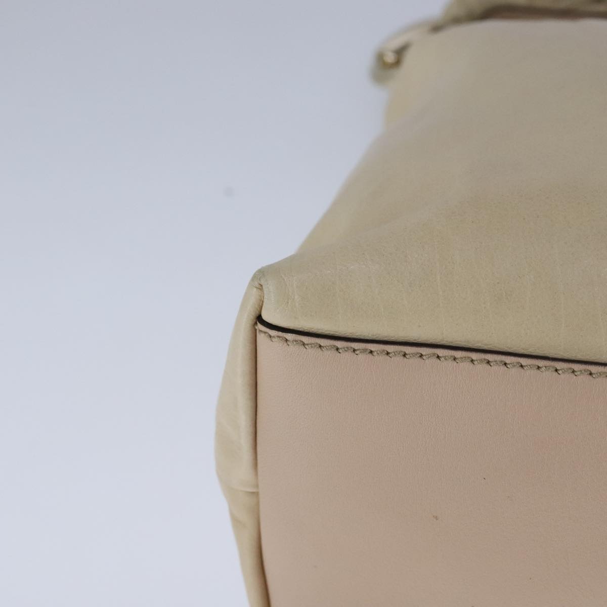 Gucci Hobo Beige Leather Shoulder Bag