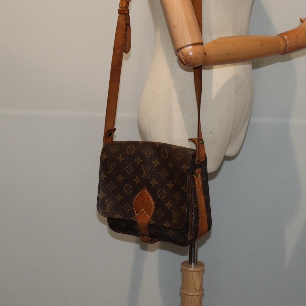 Louis Vuitton Cartouchiere Brown Canvas Shoulder Bag