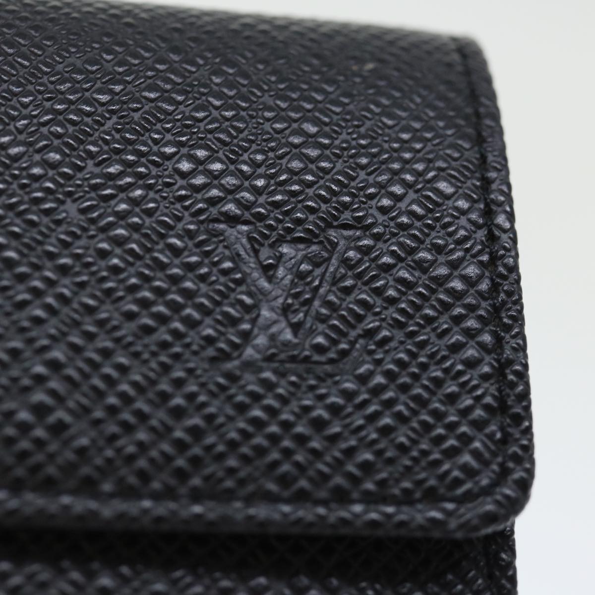 Louis Vuitton 6 Key Holder Black Leather Wallet