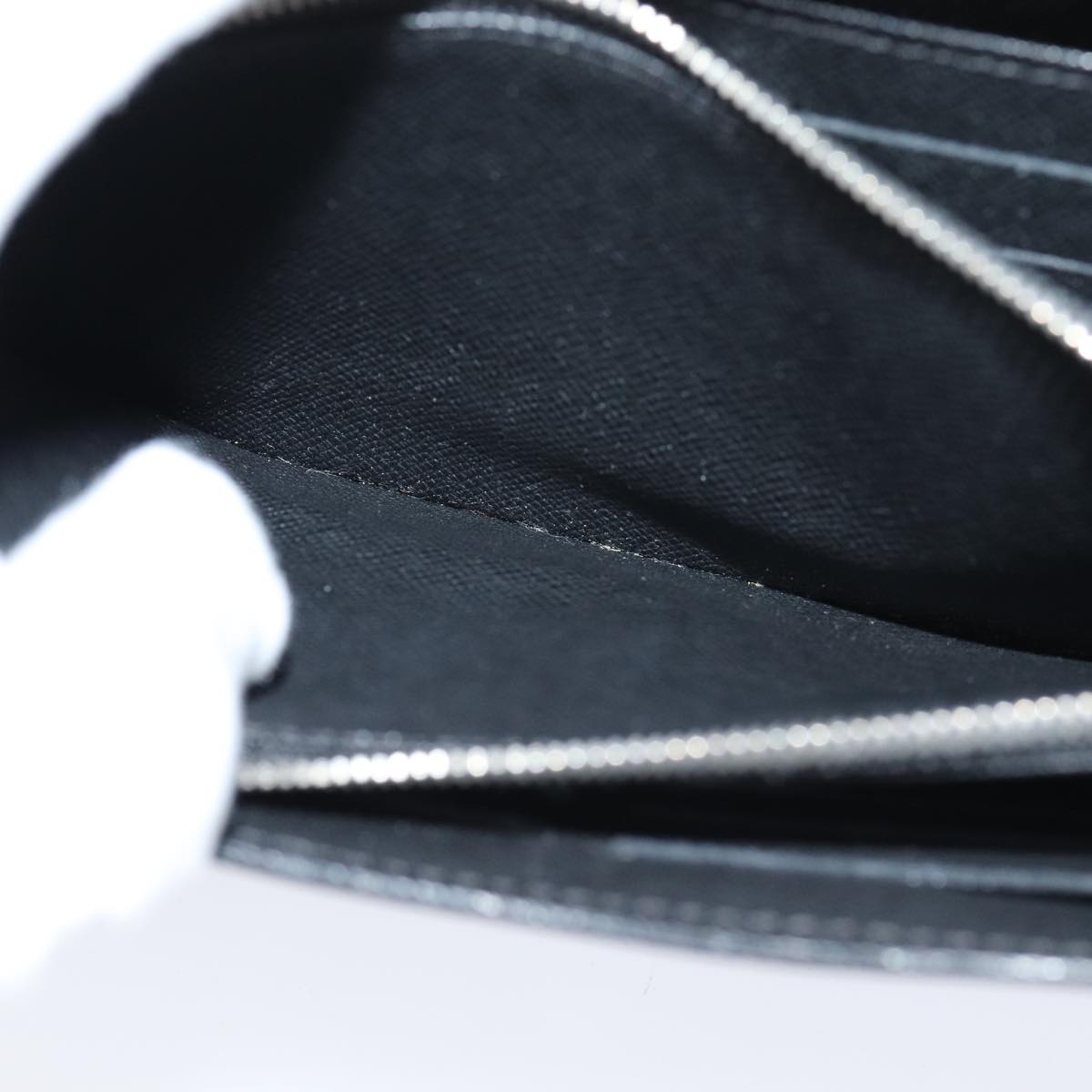 Louis Vuitton Sarah Black Leather Wallet