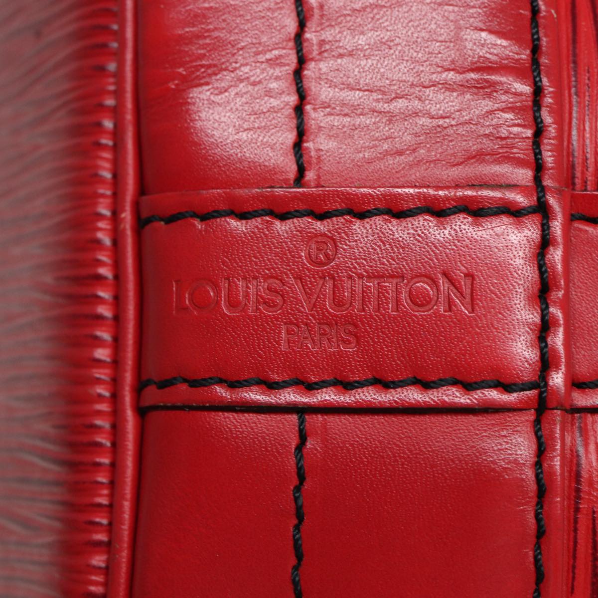 Louis Vuitton Noe Red Leather Shoulder Bag