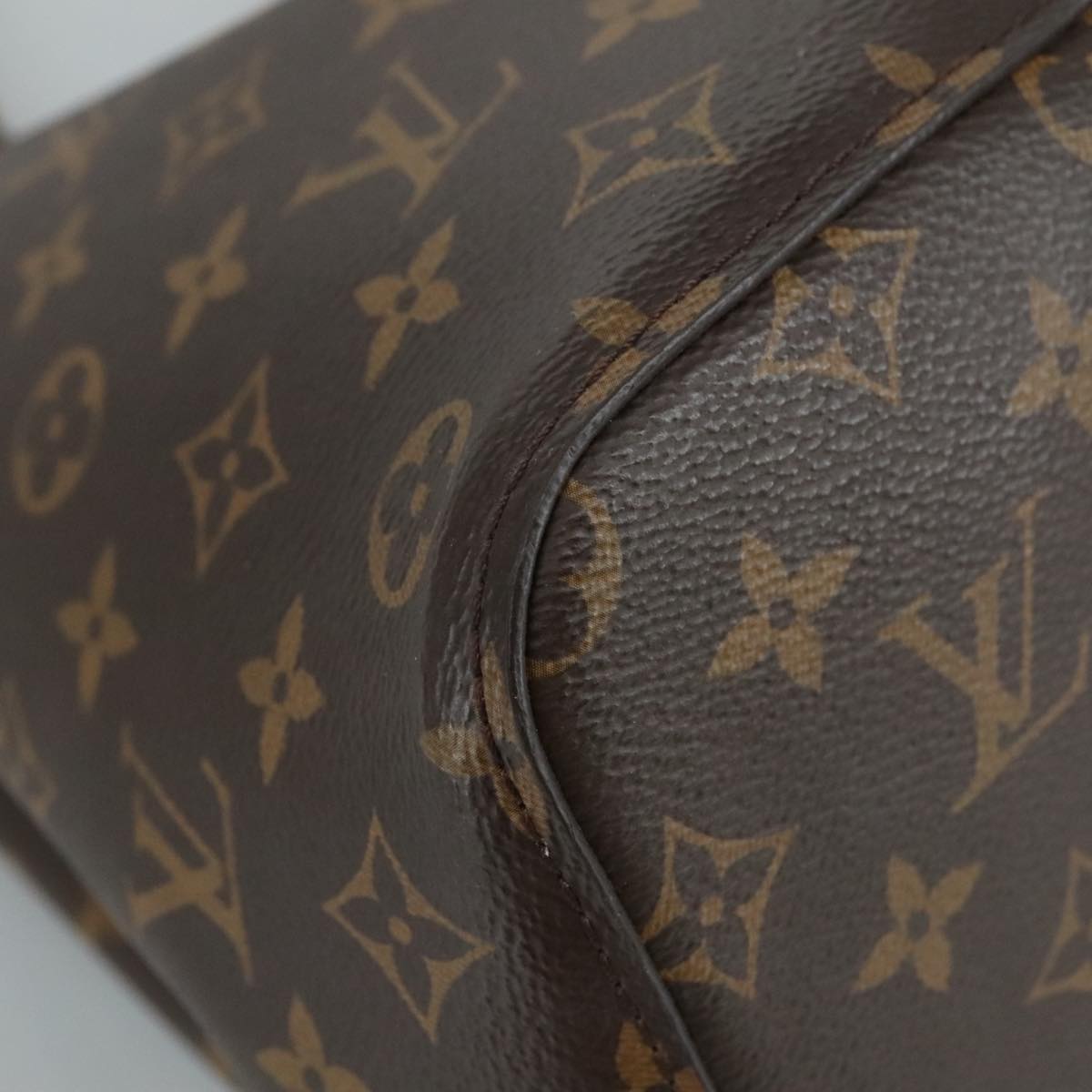 Louis Vuitton Néonoé Brown Canvas Shoulder Bag