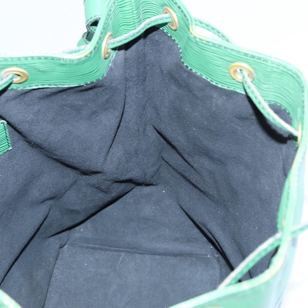 Louis Vuitton Noe Green Leather Shoulder Bag