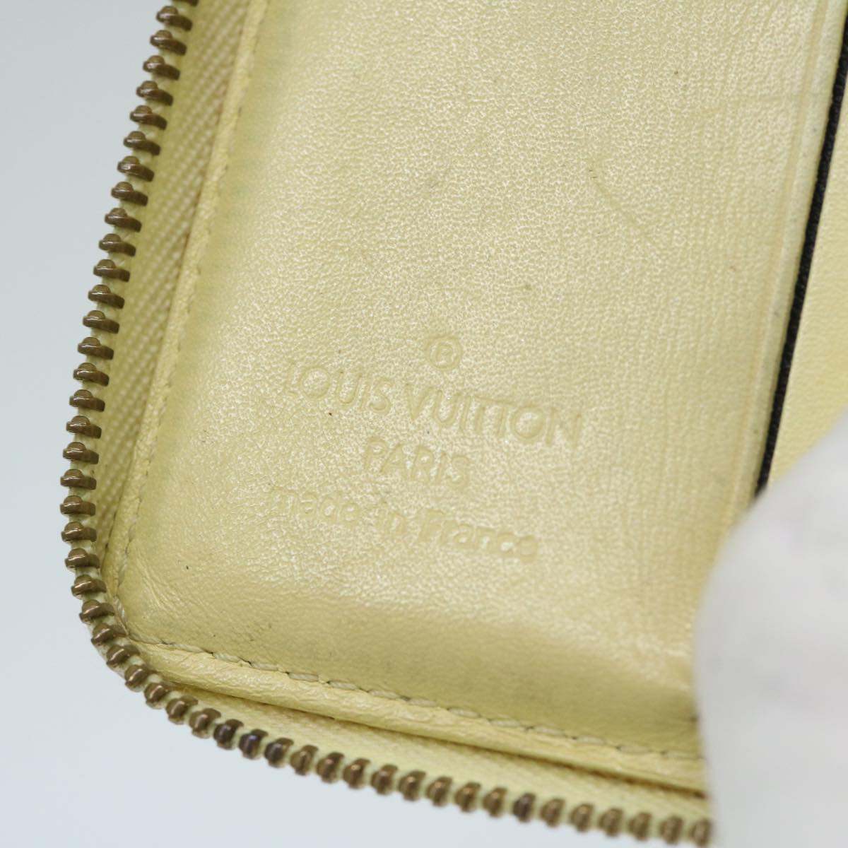 Louis Vuitton Vénus Beige Patent Leather Wallet