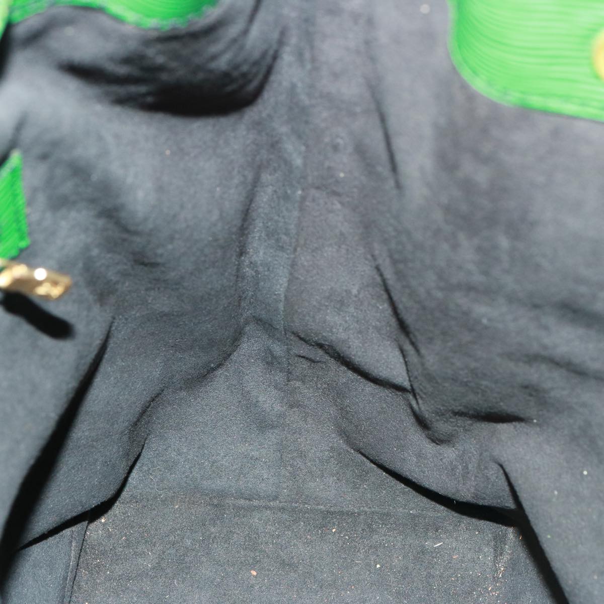 Louis Vuitton Noé Green Leather Shoulder Bag