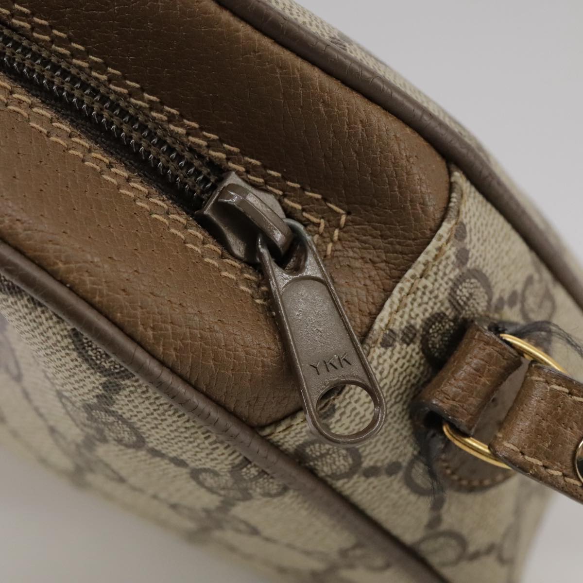 Gucci Gg Canvas Beige Canvas Clutch Bag