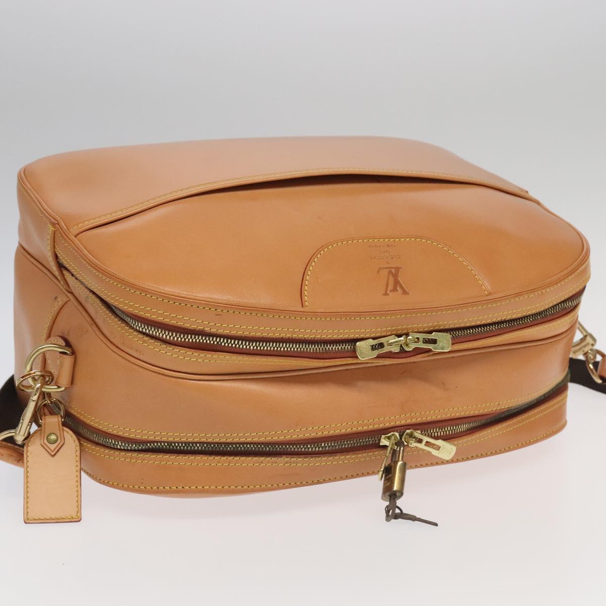Louis Vuitton Reporter Beige Leather Shoulder Bag