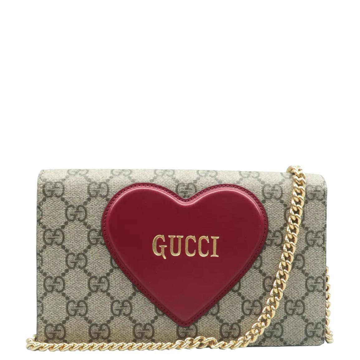 Gucci Heart Chain Wallet GG Supreme Monogram Canvas Crossbody Bag Beige