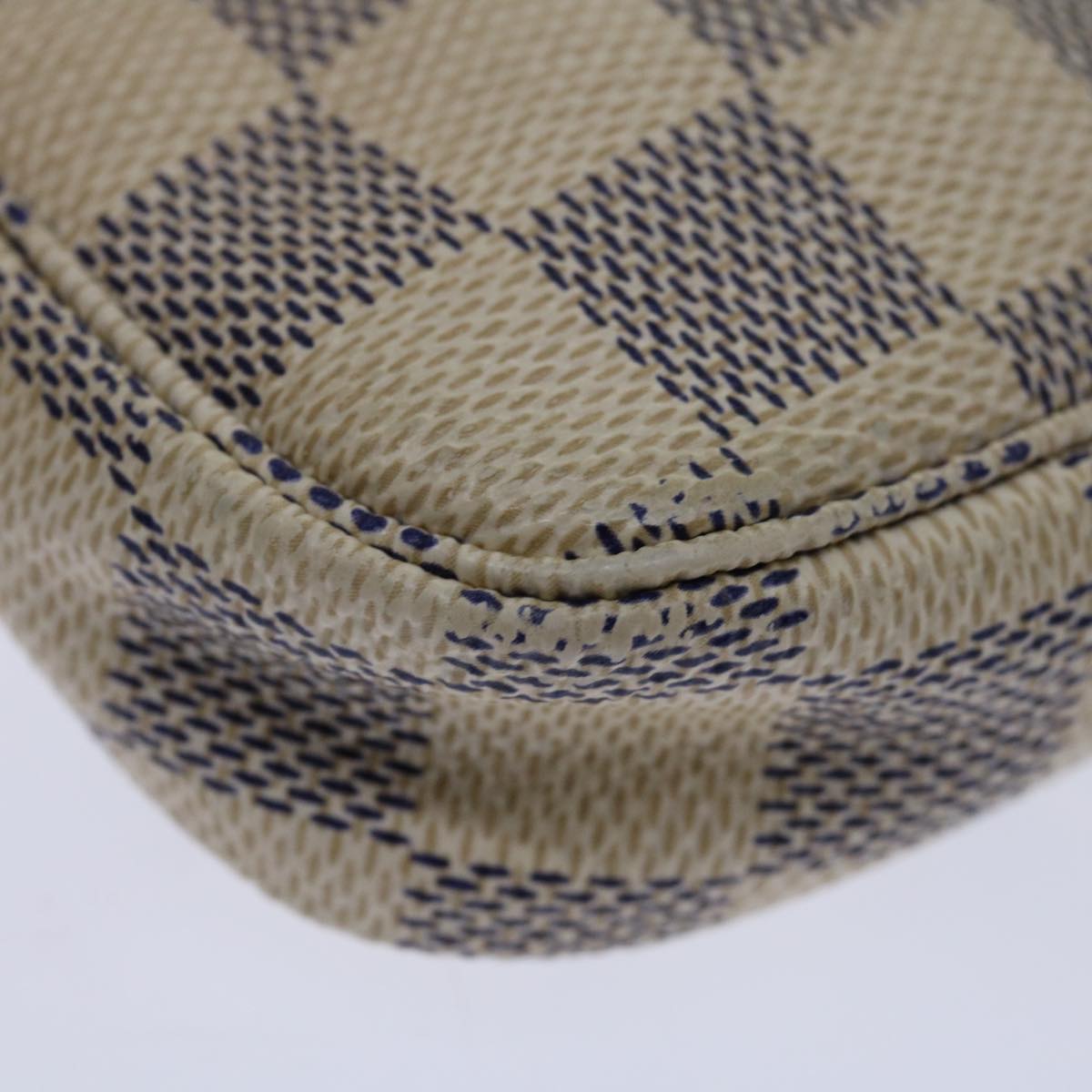 Louis Vuitton Pochette Accessoire White Canvas Clutch Bag