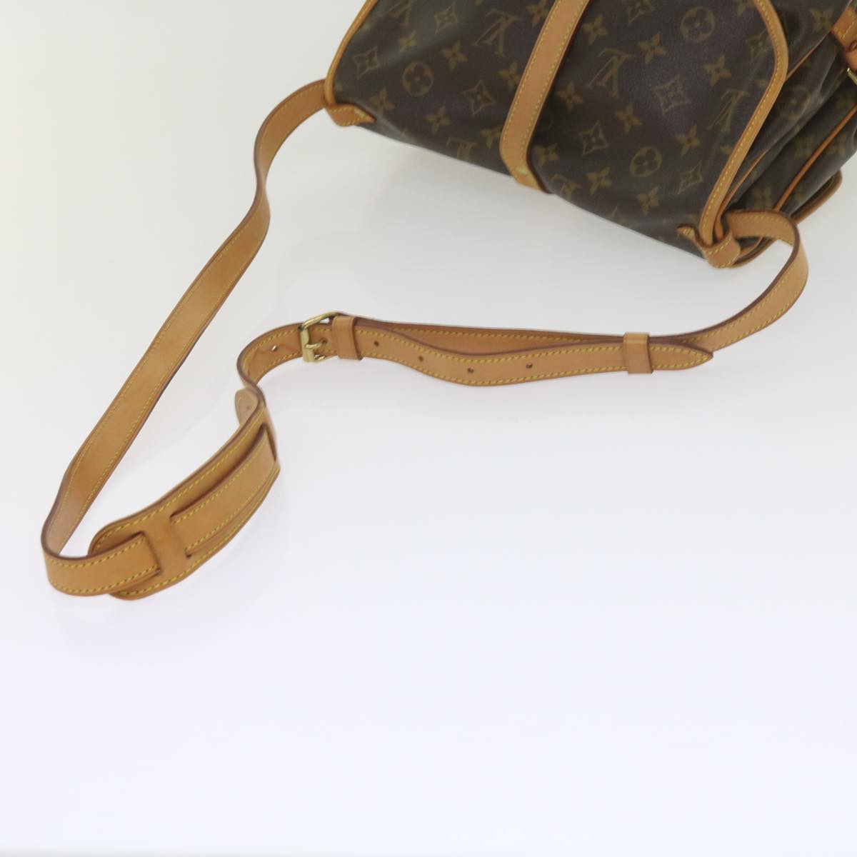 Louis Vuitton Saumur 30 Brown Canvas Shoulder Bag