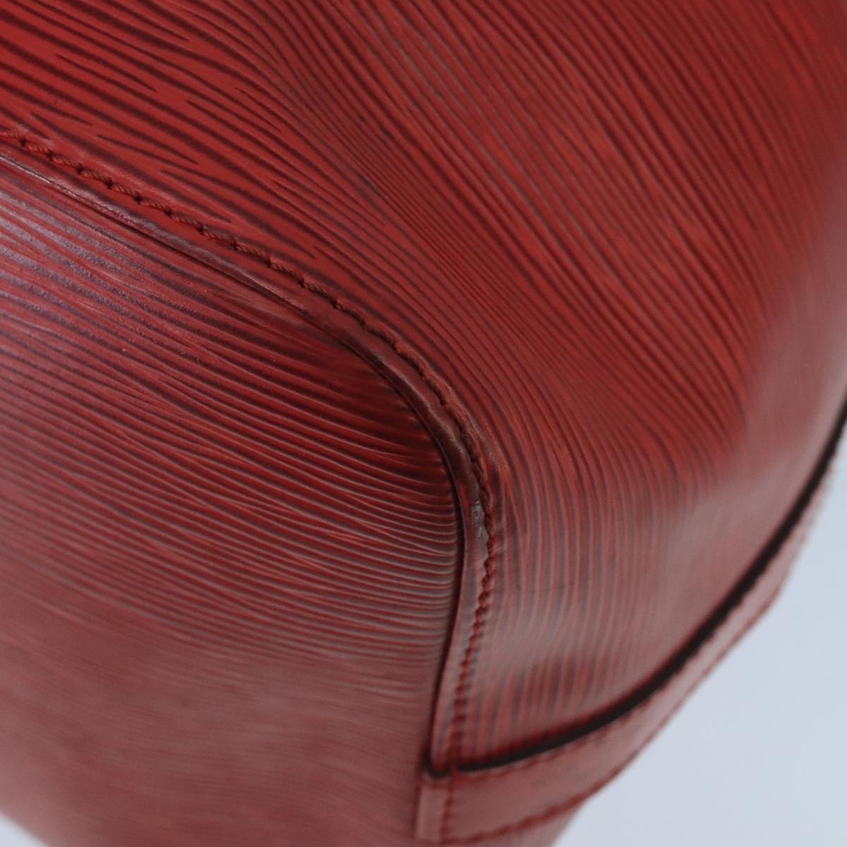 Louis Vuitton Noe Red Leather Shoulder Bag