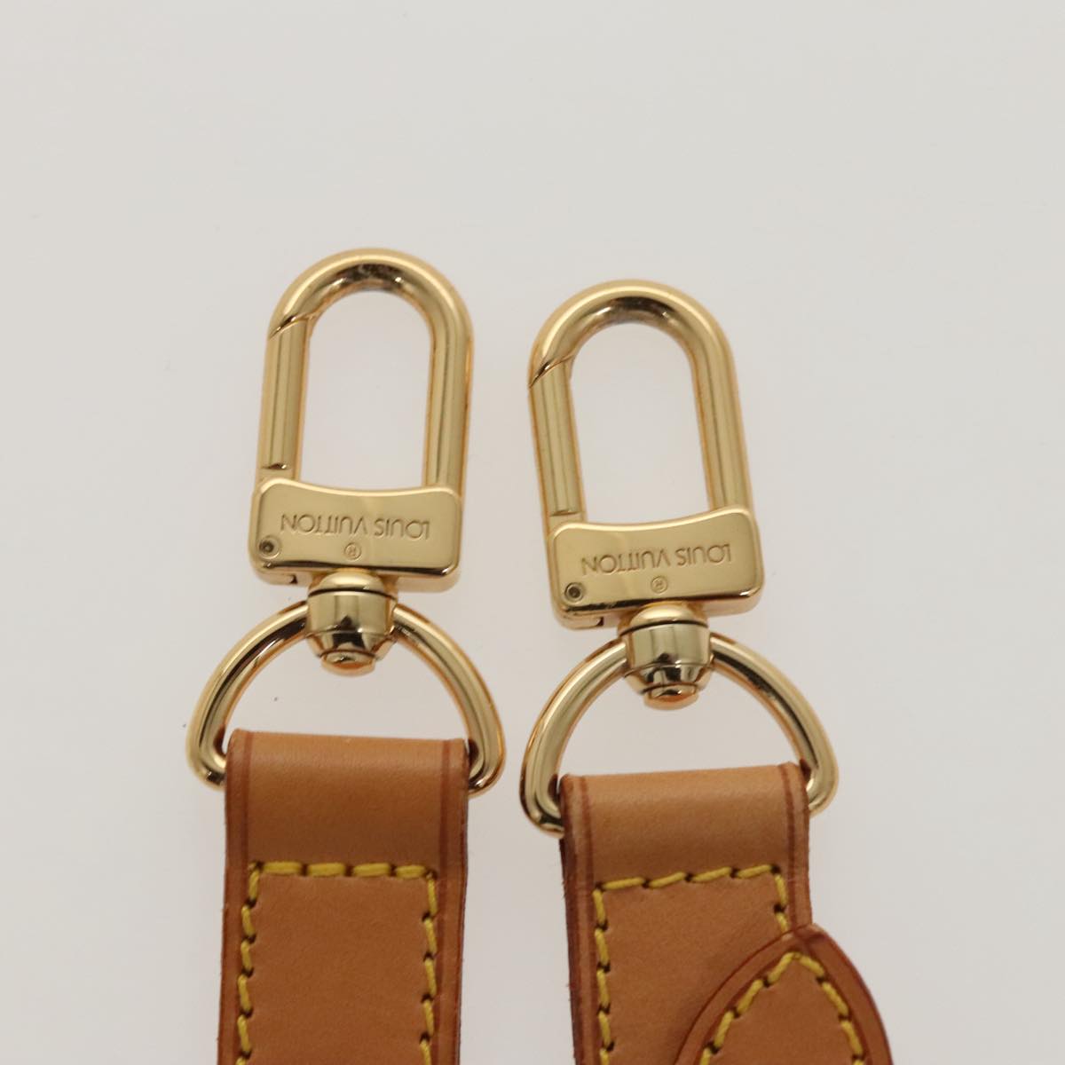 Louis Vuitton Shoulder Strap Beige Leather Bag Jewelry