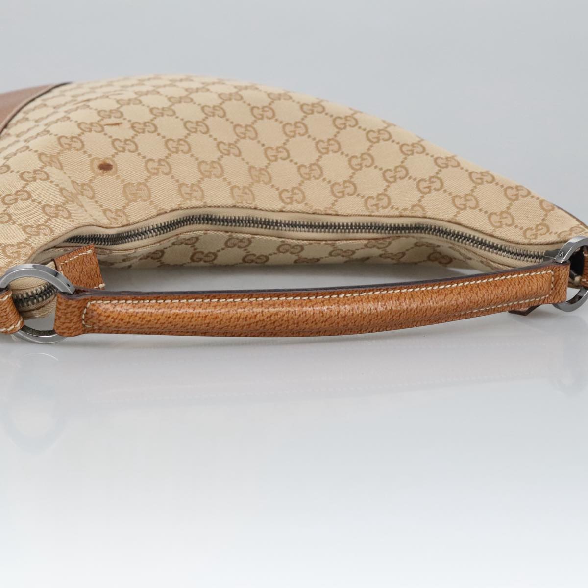 Gucci Hobo Beige Canvas Shoulder Bag