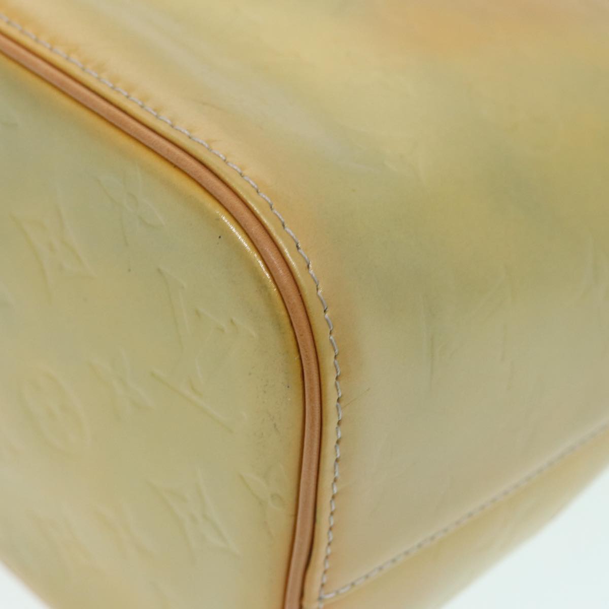 Louis Vuitton Houston Beige Patent Leather Handbag