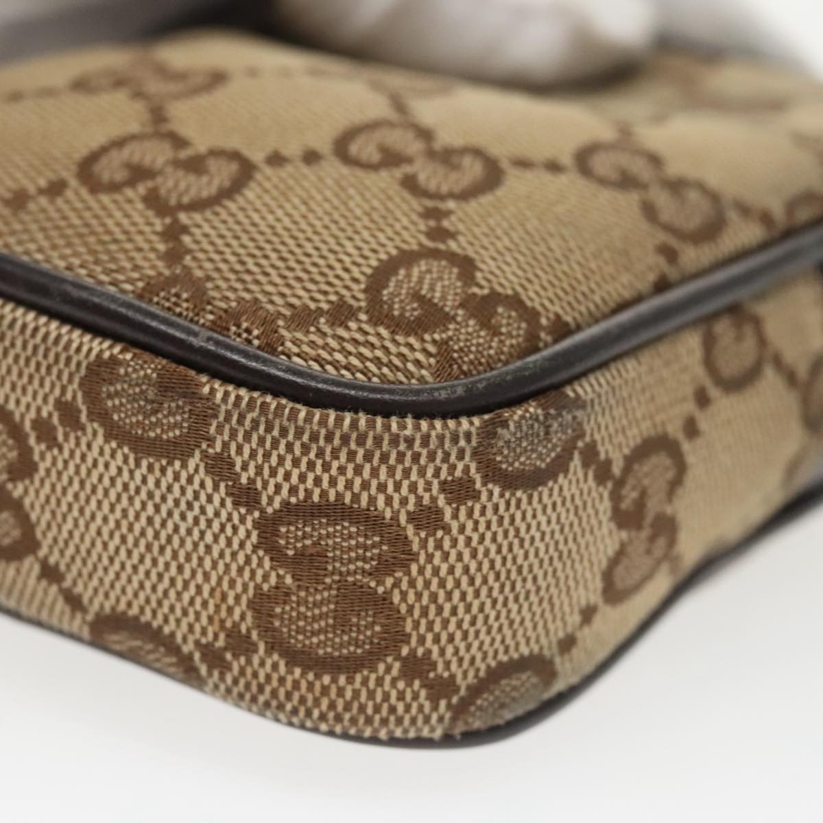 Gucci Gg Canvas Beige Canvas Clutch Bag