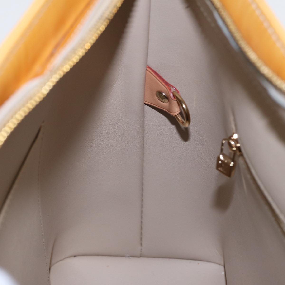 Louis Vuitton Houston Beige Patent Leather Handbag