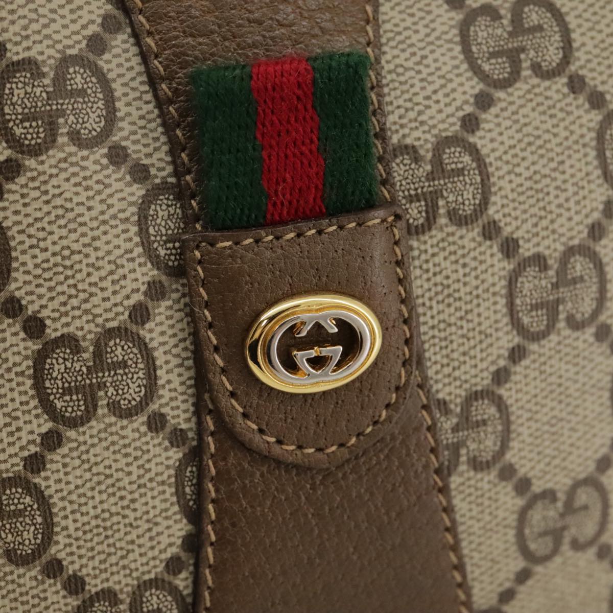 Gucci Gg Canvas Beige Canvas Clutch Bag
