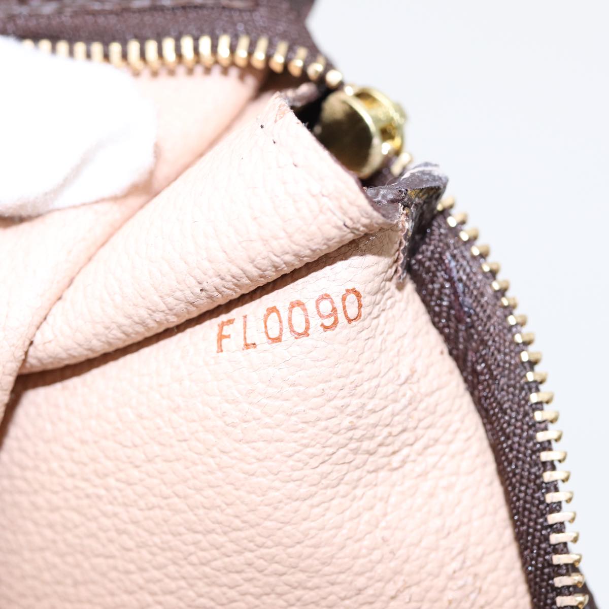 Louis Vuitton Bucket Gm Brown Canvas Clutch Bag