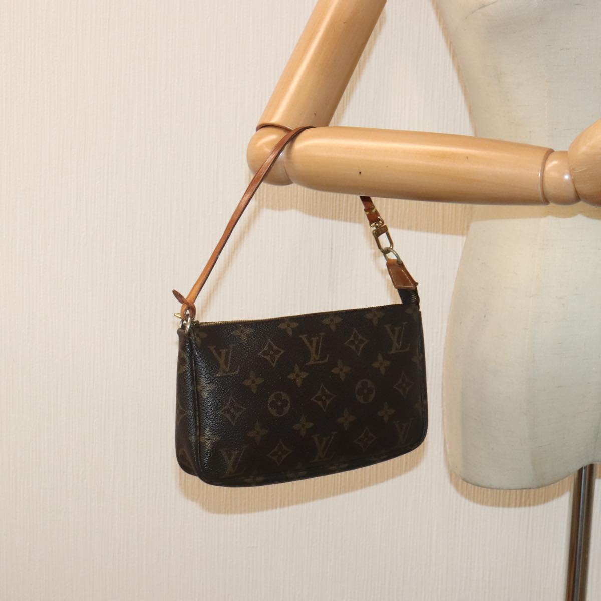 Louis Vuitton Pochette Accessoire Brown Canvas Shoulder Bag