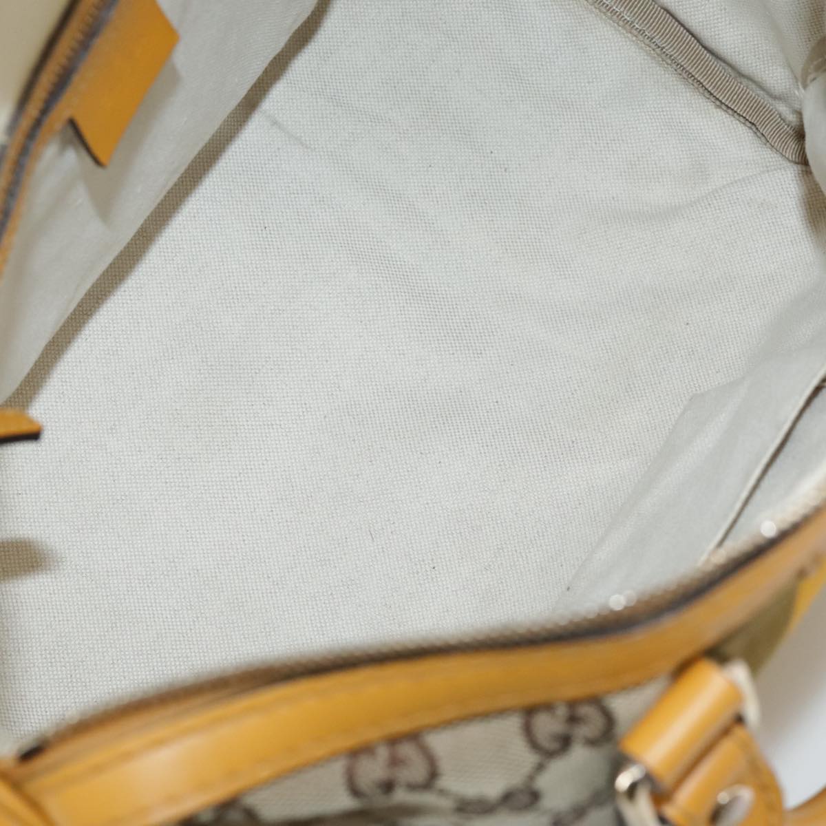 Gucci Gg Canvas Beige Canvas Handbag