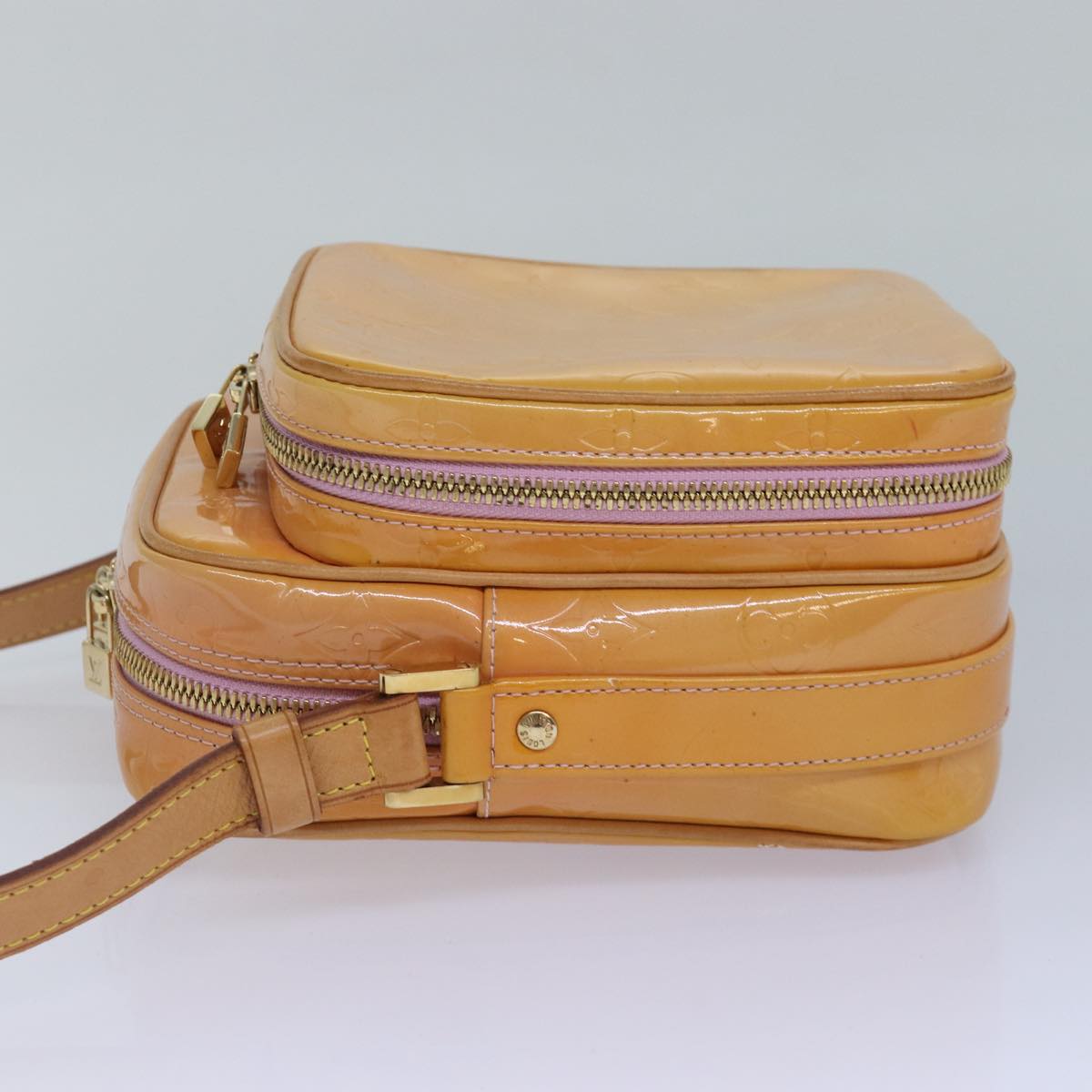 Louis Vuitton Wooster Beige Patent Leather Shoulder Bag