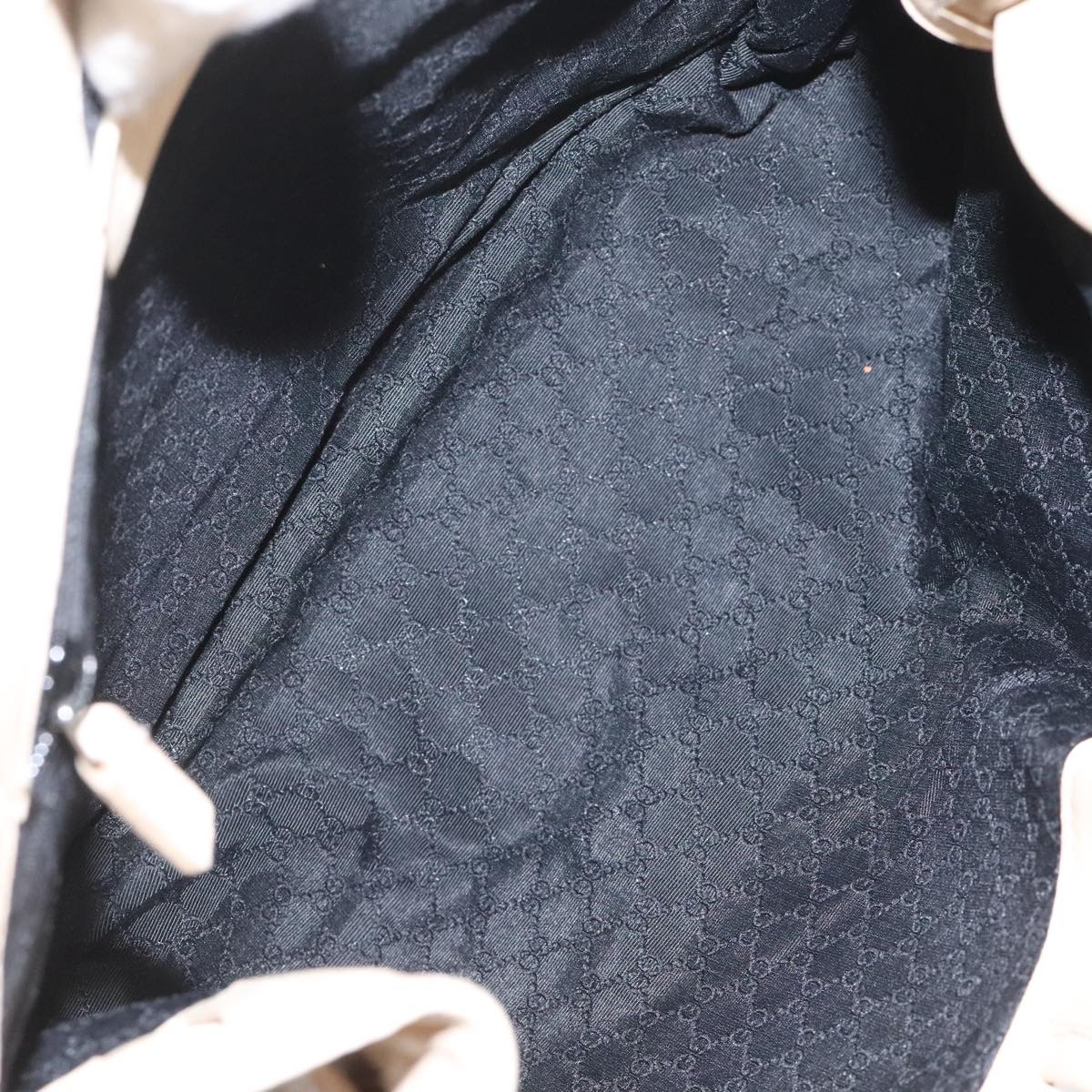 Gucci Drawstring Beige Leather Shoulder Bag