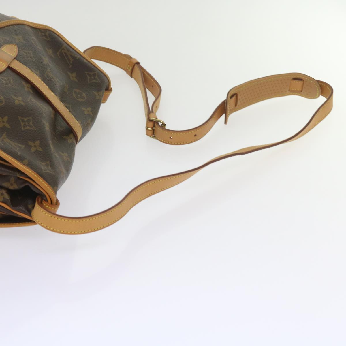 Louis Vuitton Saumur 30 Brown Canvas Shoulder Bag