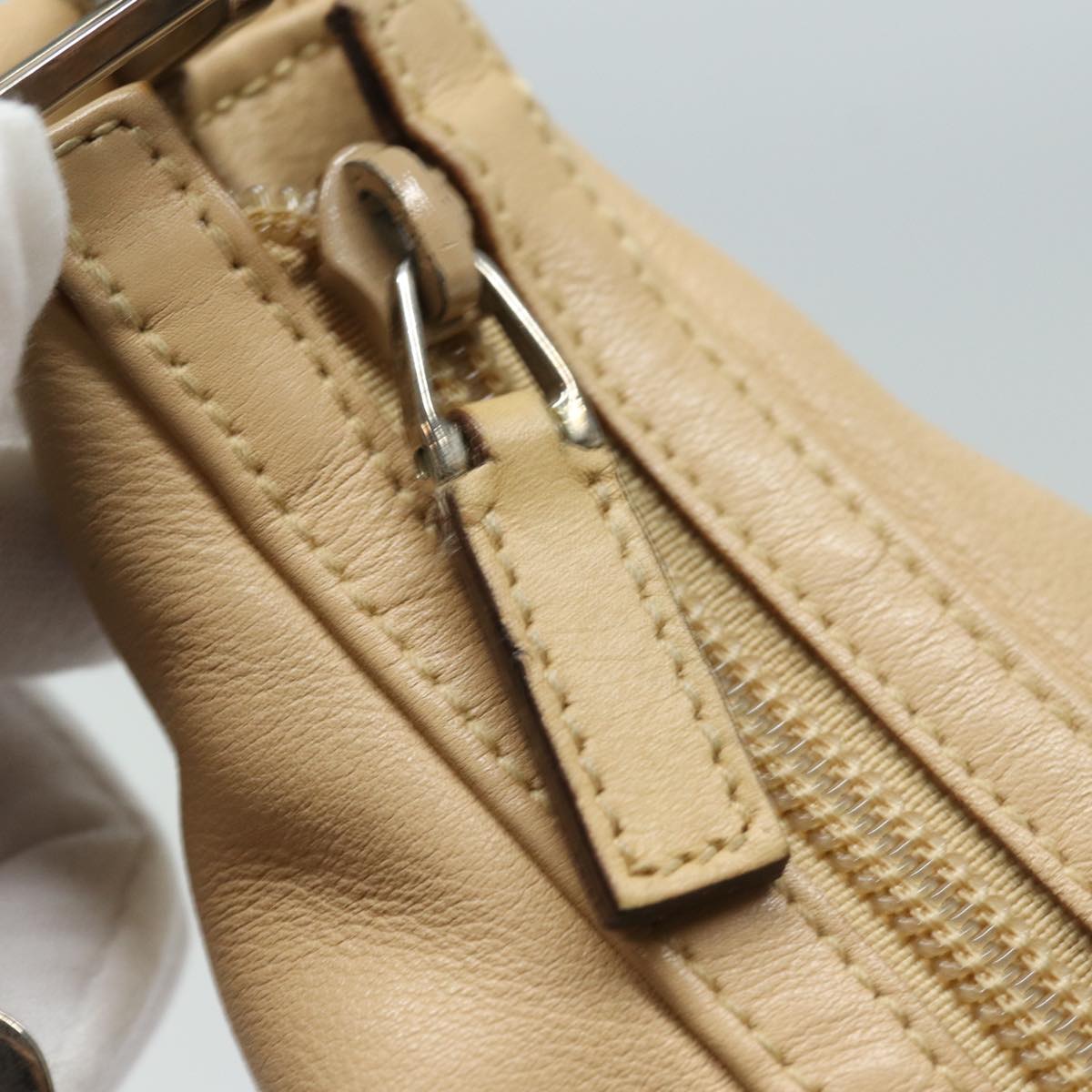 Gucci Jackie Beige Leather Shoulder Bag