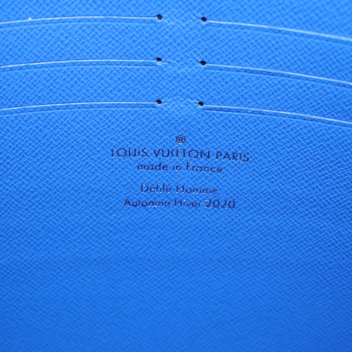 Louis Vuitton Pochette Voyage Blue Cloth Clutch Bag