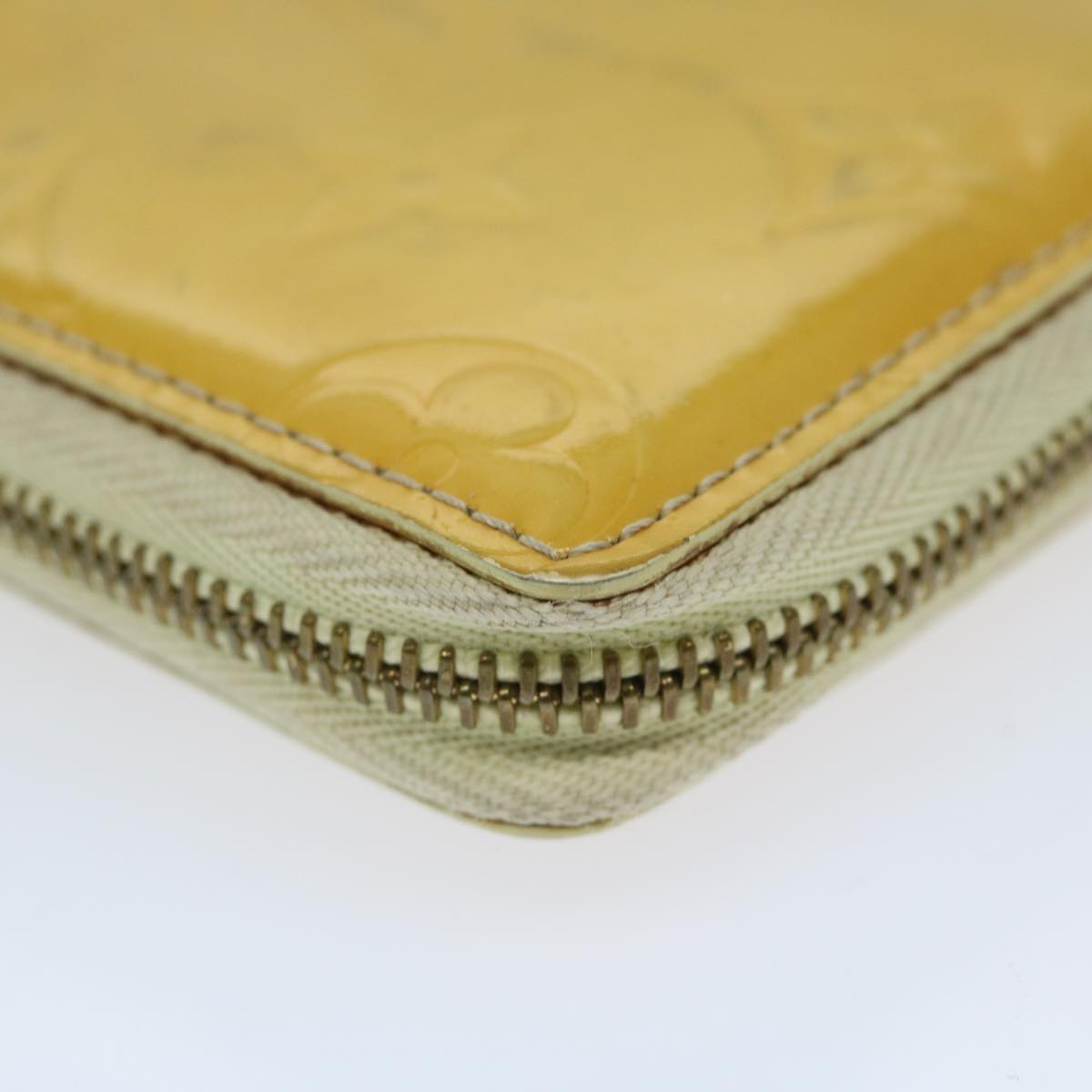 Louis Vuitton Vénus Beige Patent Leather Wallet