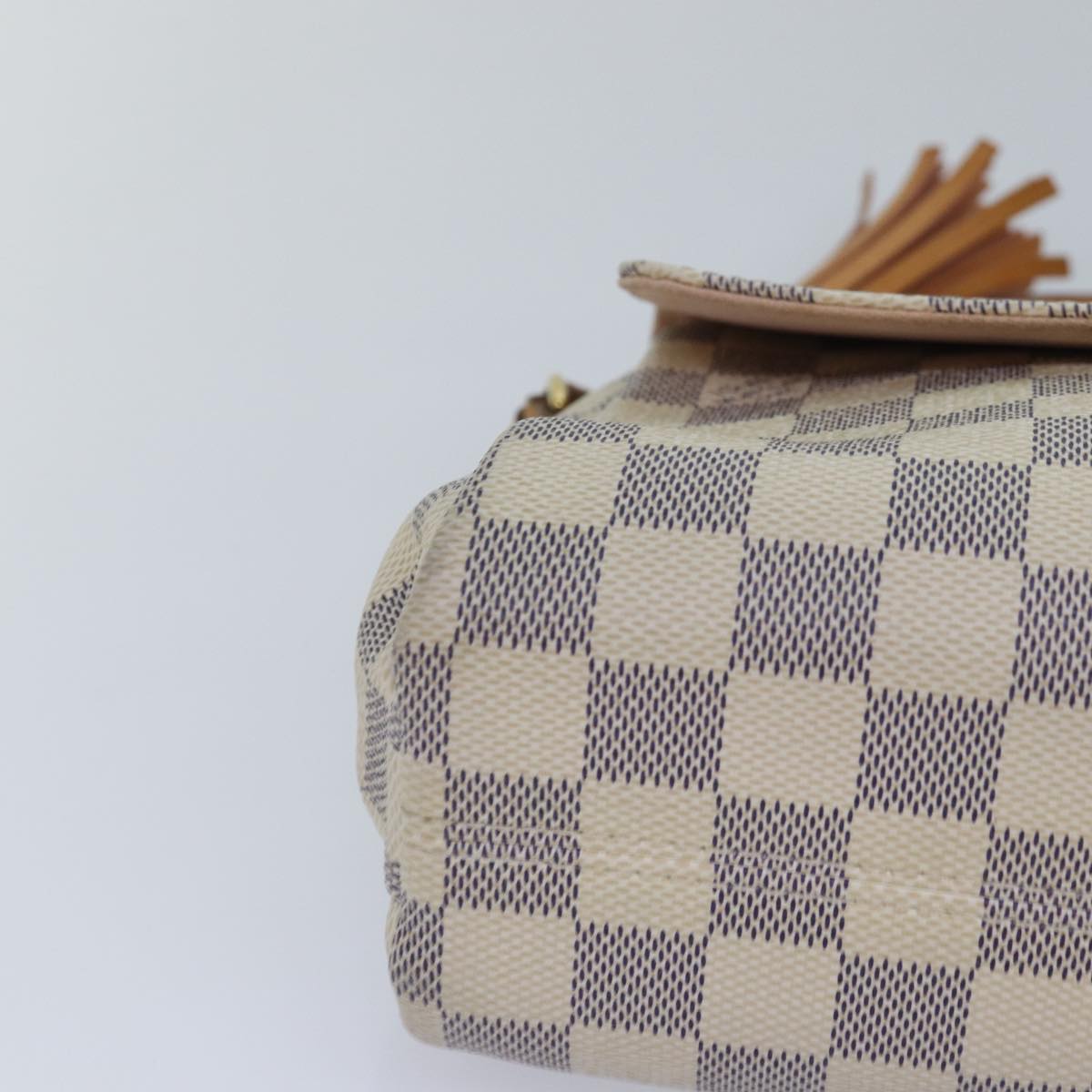 Louis Vuitton Croisette White Canvas Handbag