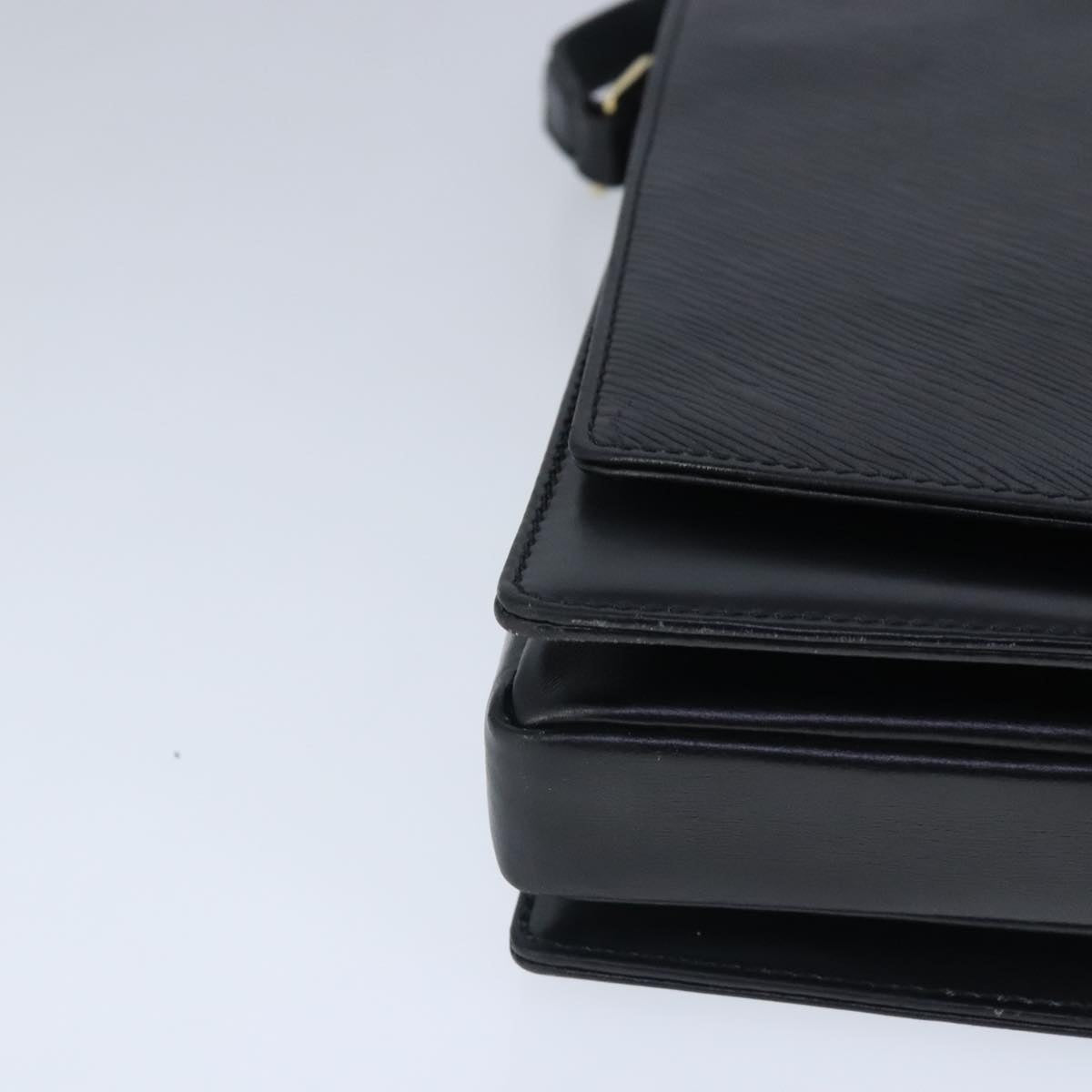 Louis Vuitton Opéra Black Leather Shoulder Bag