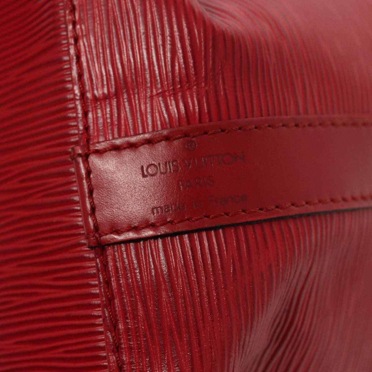 Louis Vuitton Noe Red Leather Shoulder Bag