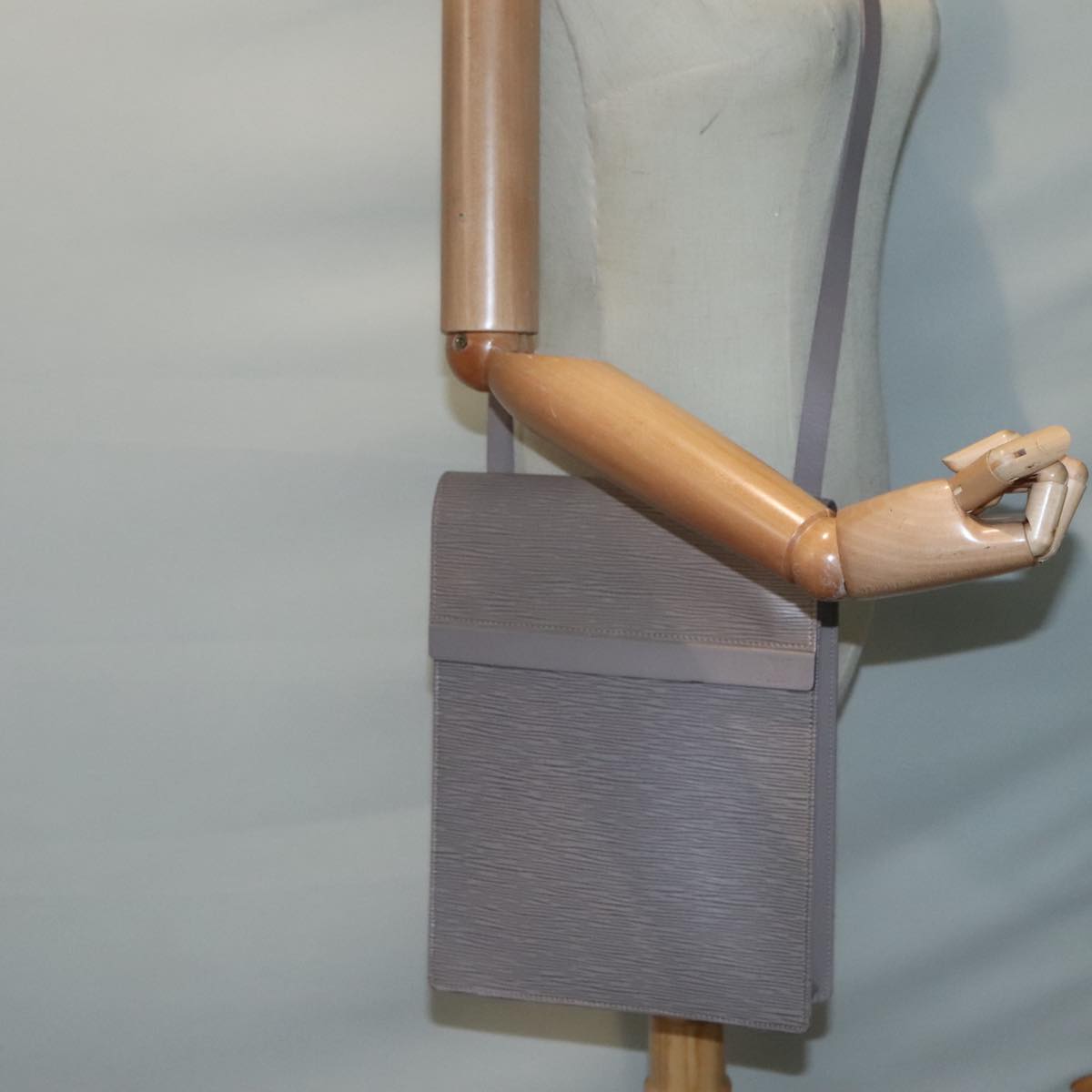 Louis Vuitton Ramatuelle Brown Leather Shoulder Bag