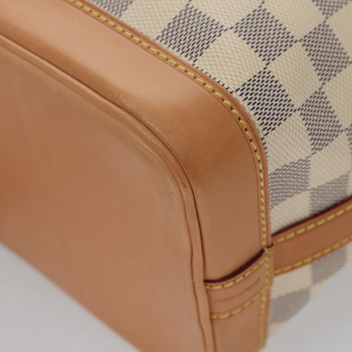 Louis Vuitton Noé Bb White Canvas Shoulder Bag